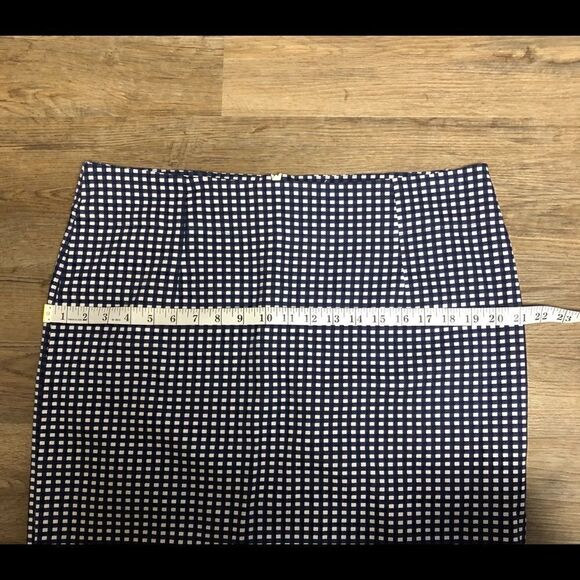 Signature Collection Blue and White Checkered Skirt Size 12 - Picture 3 of 8